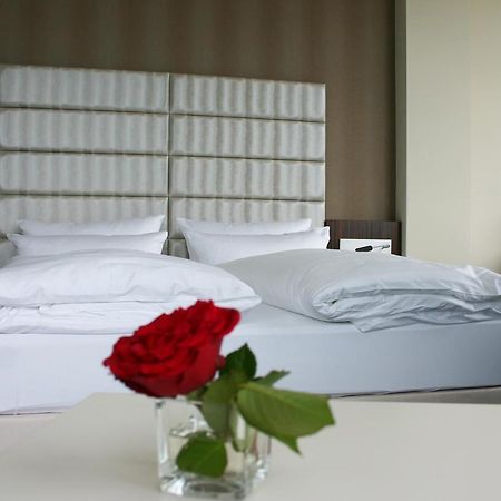קמניץ Business-Hotel Artes מראה חיצוני תמונה