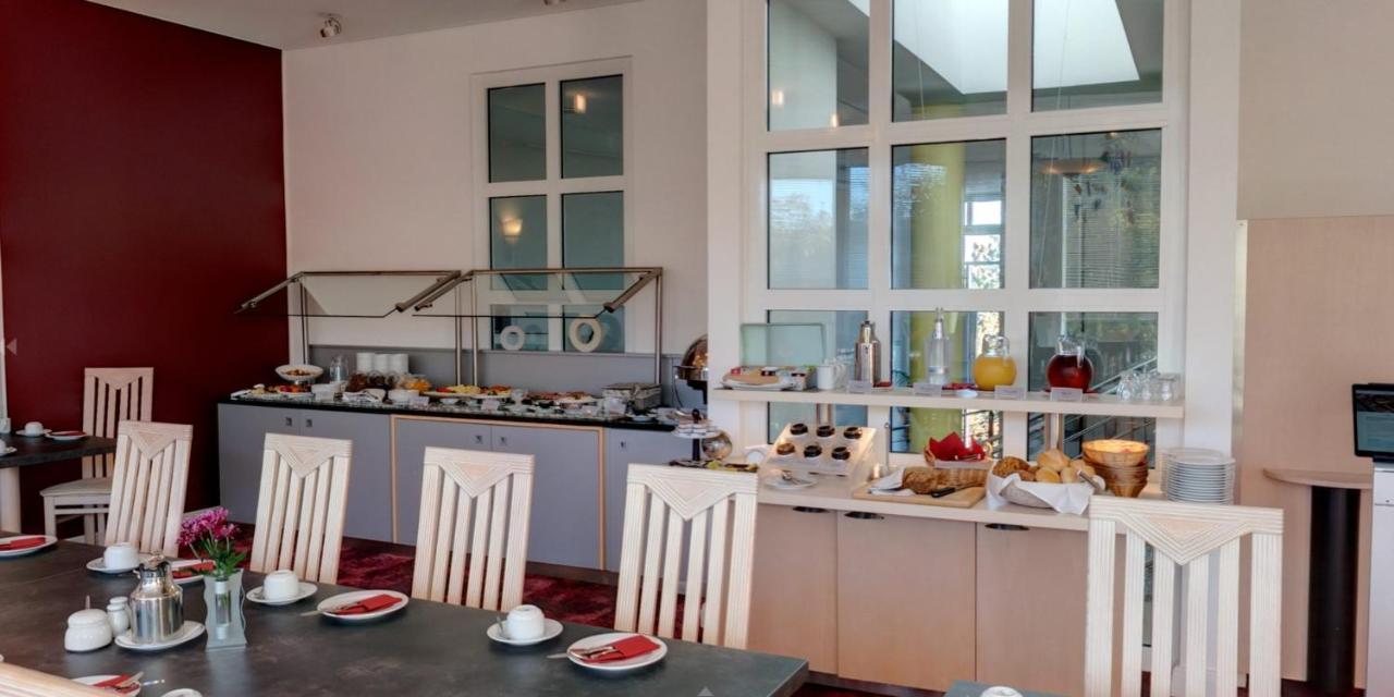 קמניץ Business-Hotel Artes מראה חיצוני תמונה