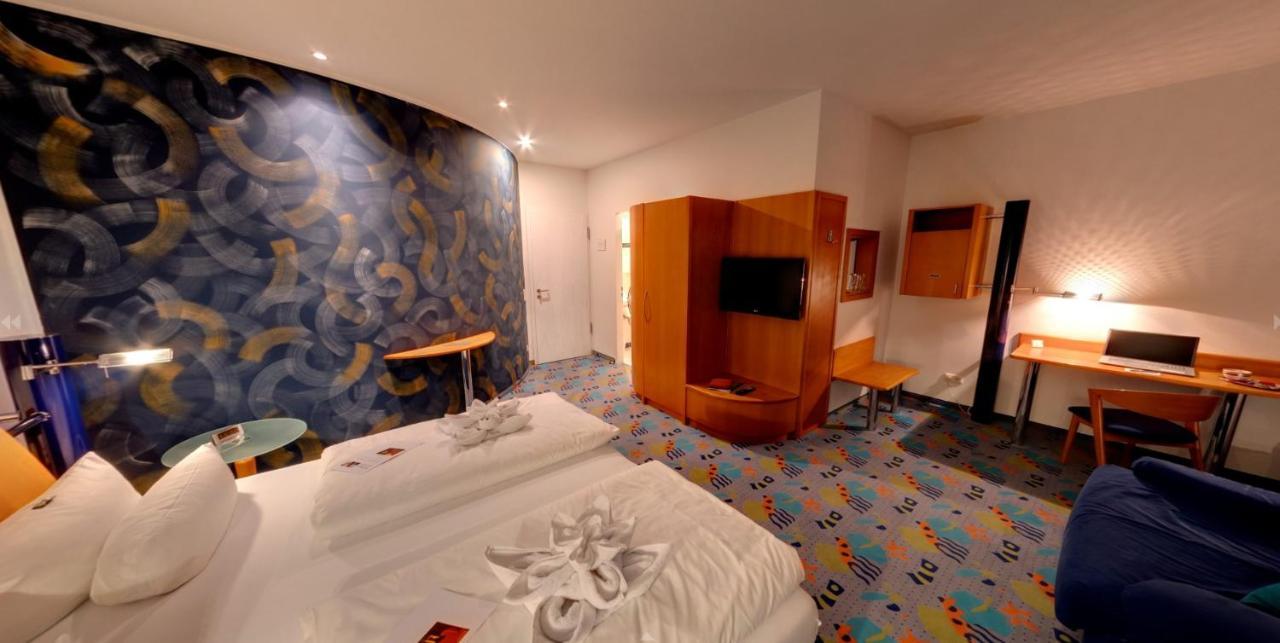 קמניץ Business-Hotel Artes מראה חיצוני תמונה