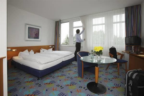 קמניץ Business-Hotel Artes מראה חיצוני תמונה